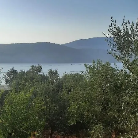 Aura's Ksamil